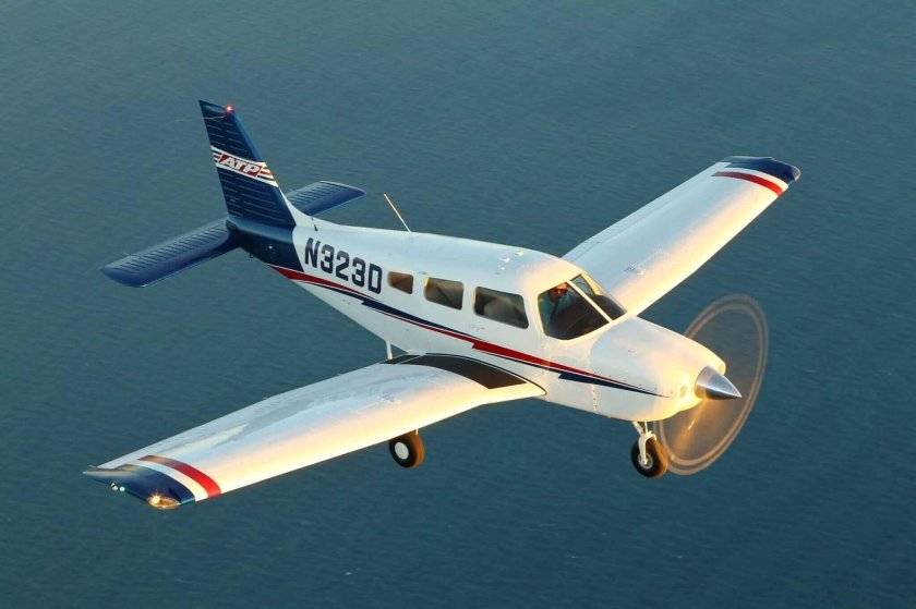 Самолёт Пайпер Эиркрафт