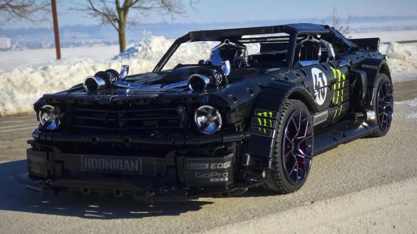 Ford Mustang Hoonicorn