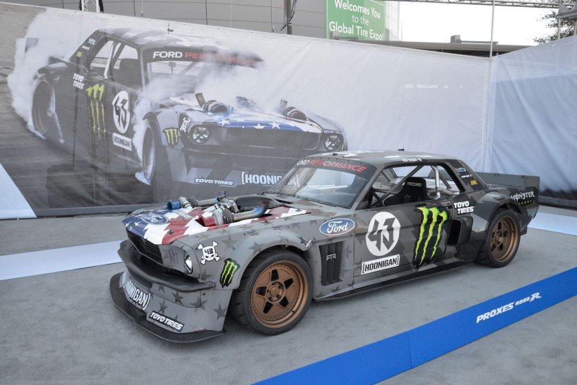 Кен блок Мустанг