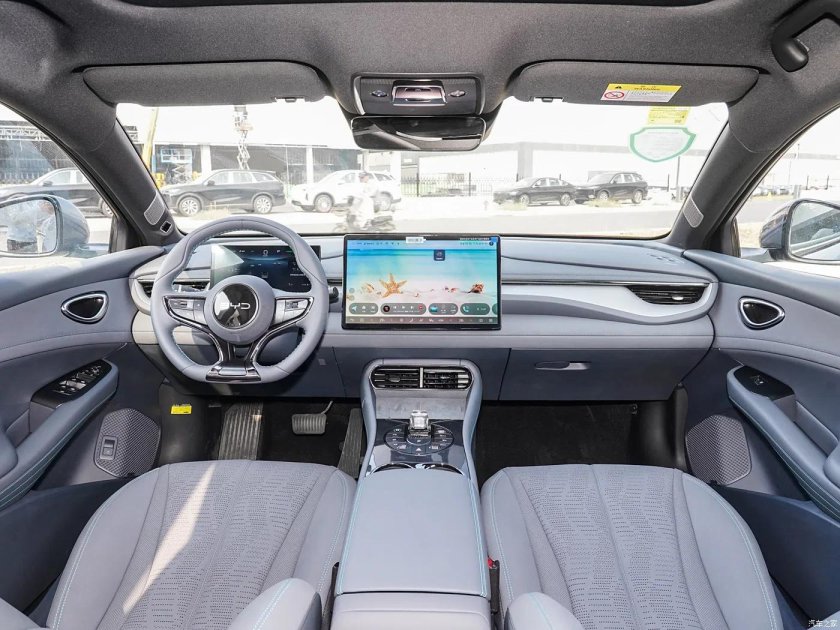 Автомобиль новый