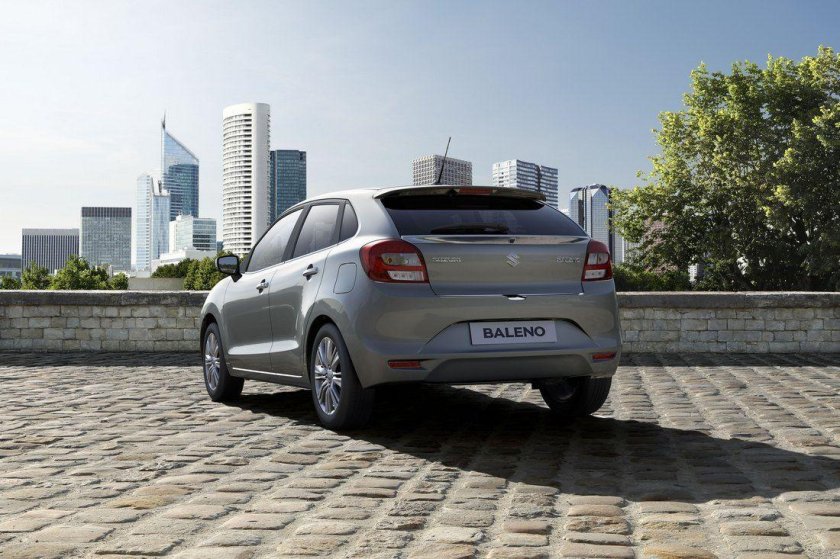 Сузуки Балено 2015