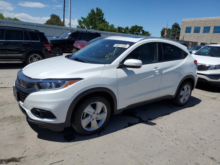 Honda Vezel белый