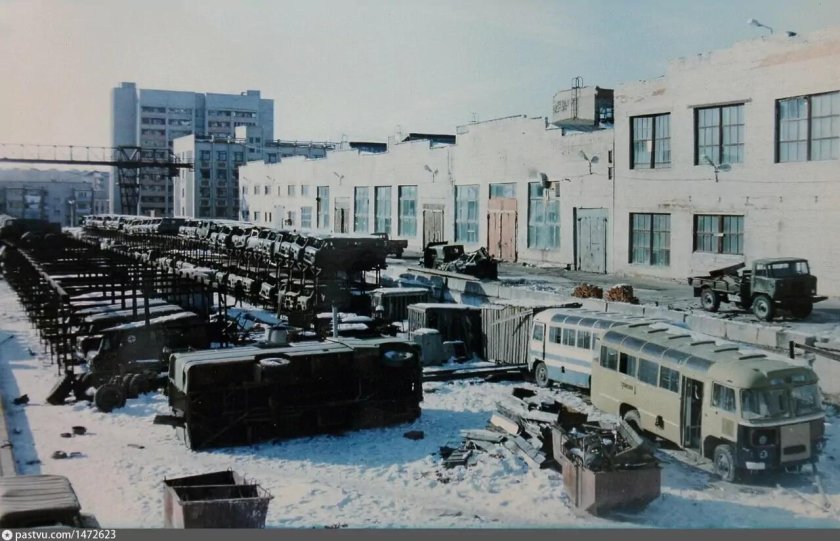 Хабаровск.89 военный завод