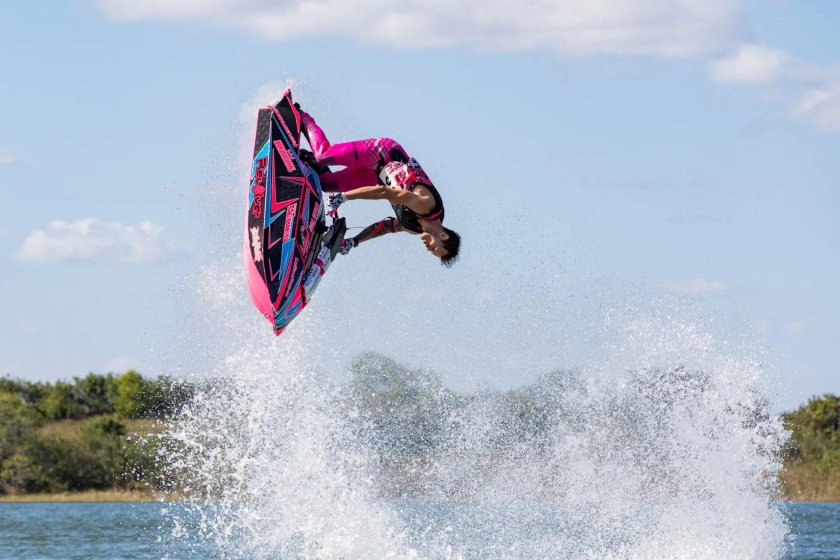 Аквабайк фристайл