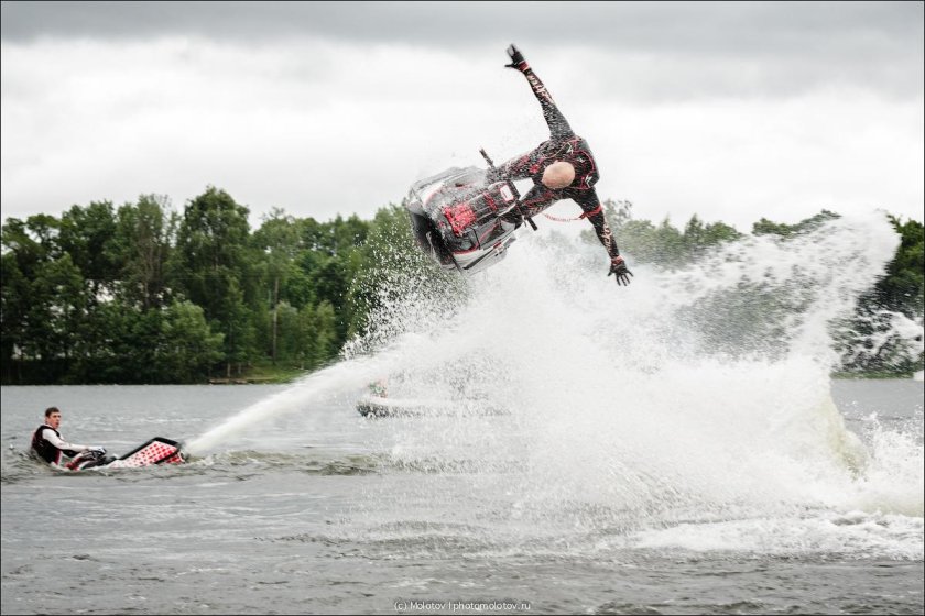 Гидроцикл вейкборд