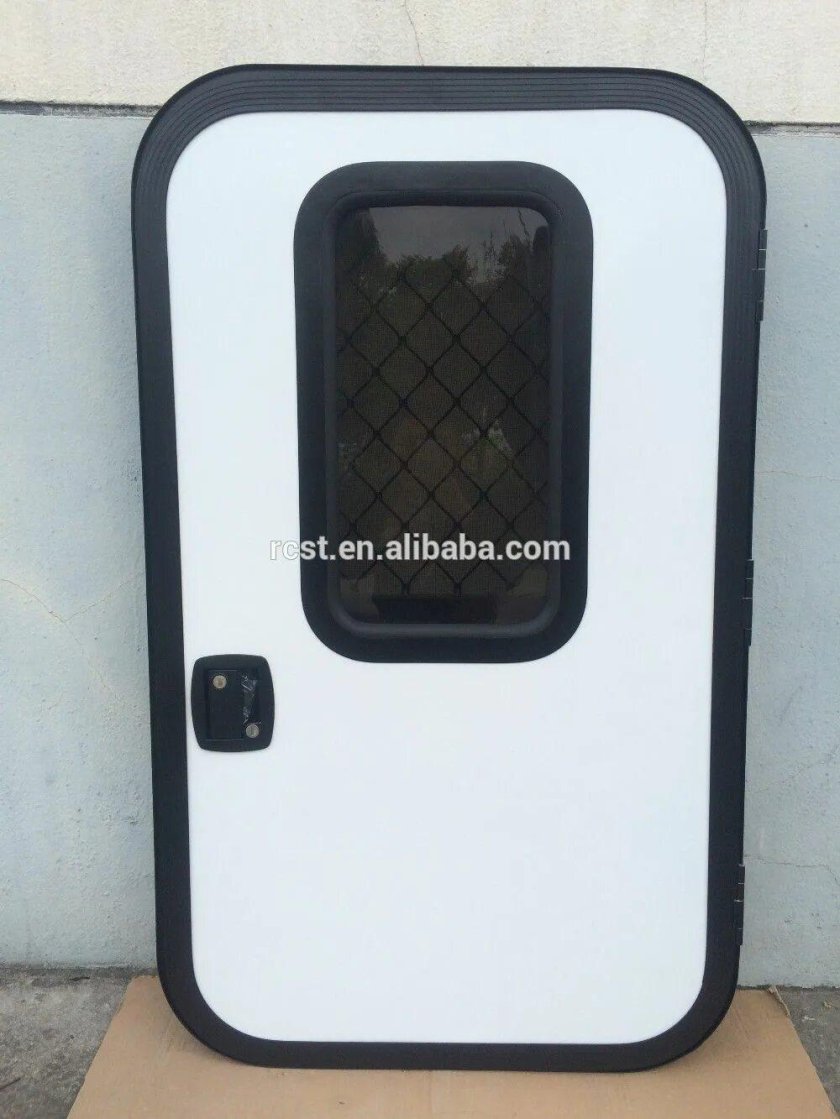 Герметические двери для кемпера