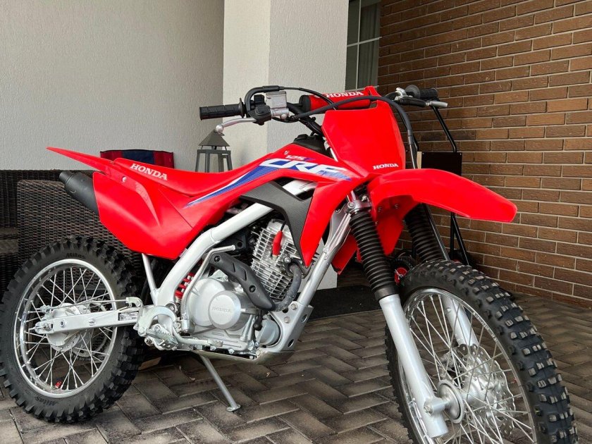 Кроссовый мотоцикл honda crf125f 125cc