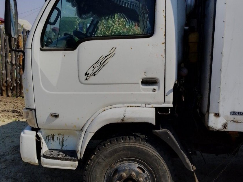 Купить бампер на грузовик Юджин