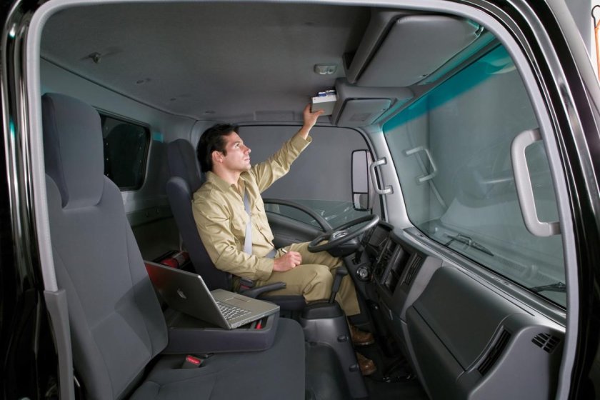 Isuzu грузовик салон