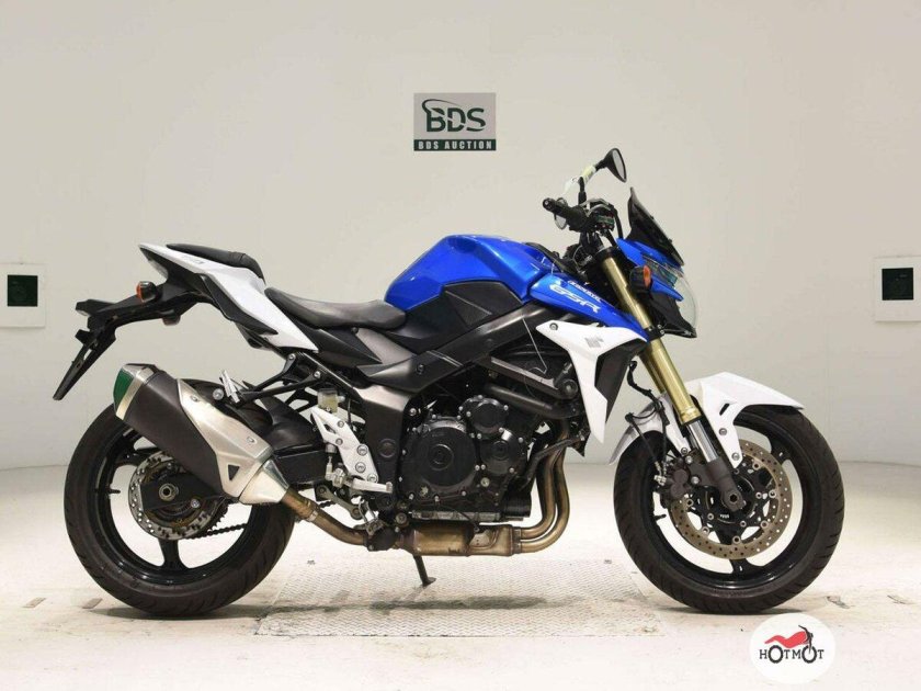 Suzuki GSR 750 2013