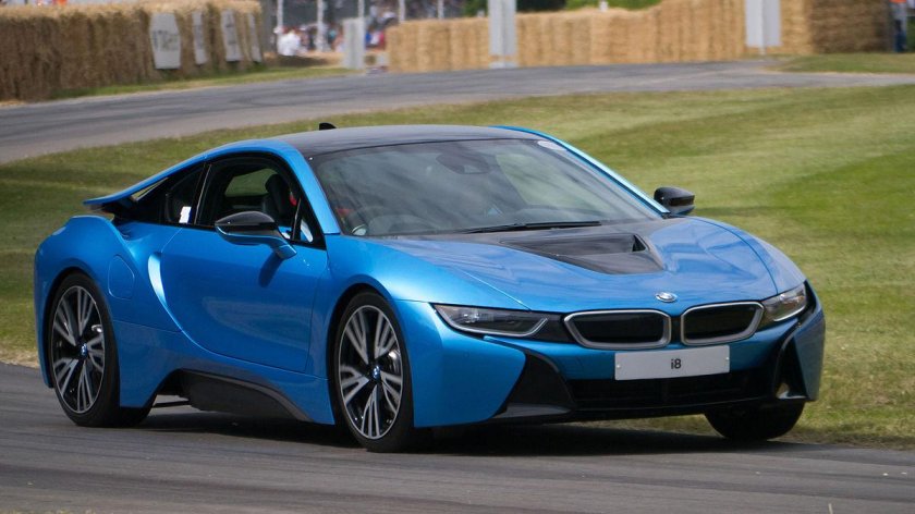 BMW i5
