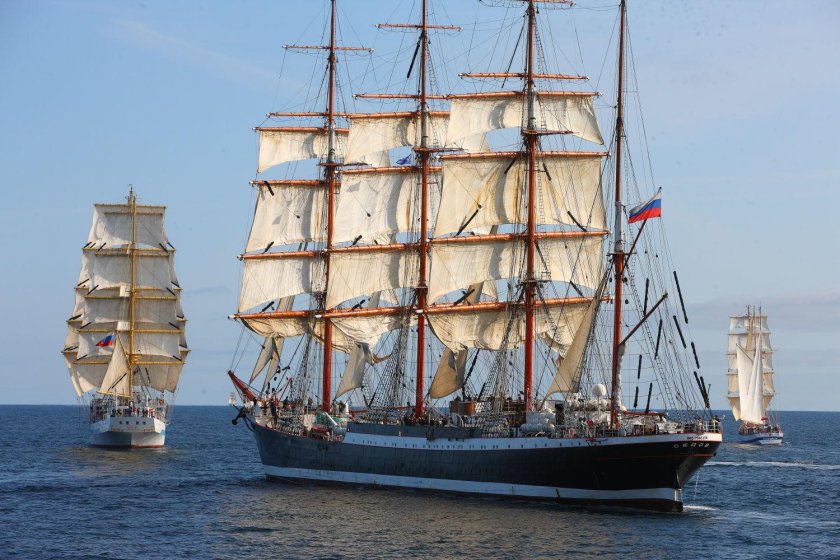 Парусник Барк Крузенштерн