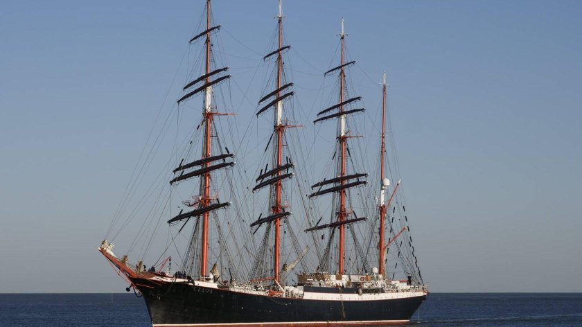 Четырехмачтовый Барк Седов