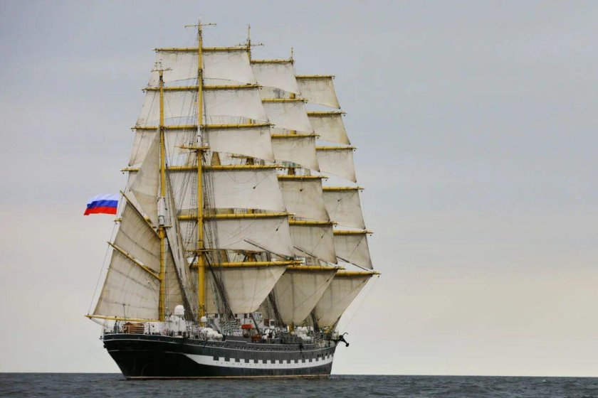 Крузенштерн парусник