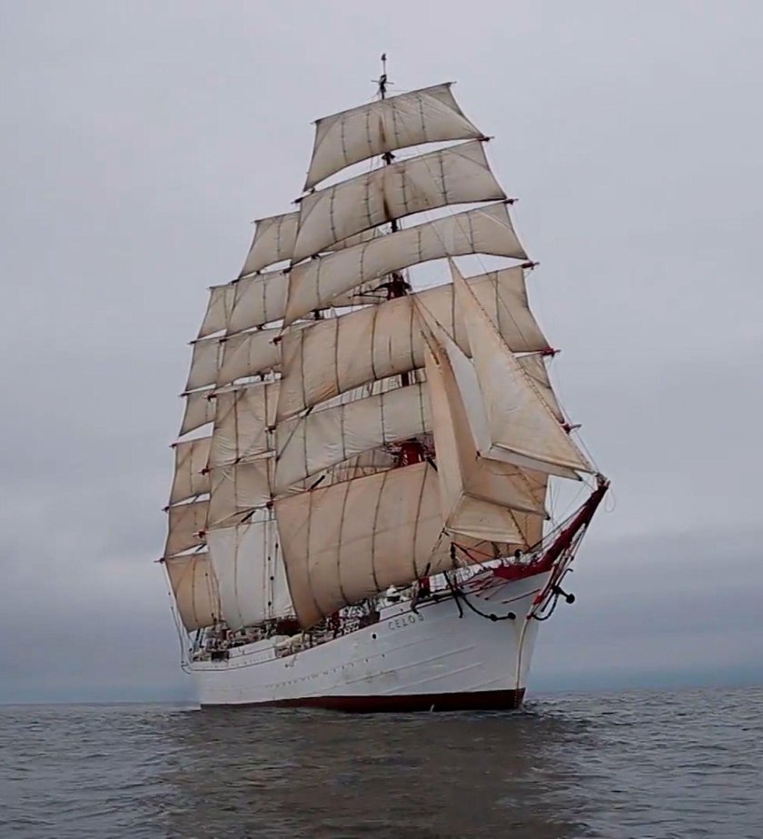 Парусный Барк Седов