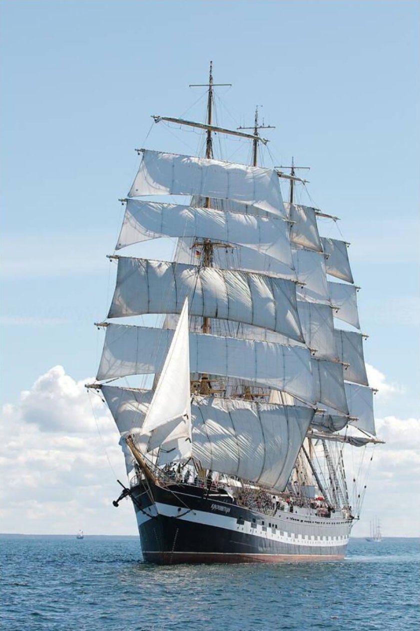 Парусный Барк Крузенштерн