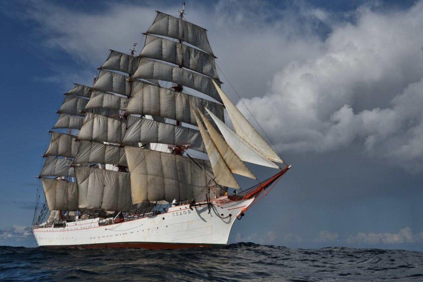 Седов парусник