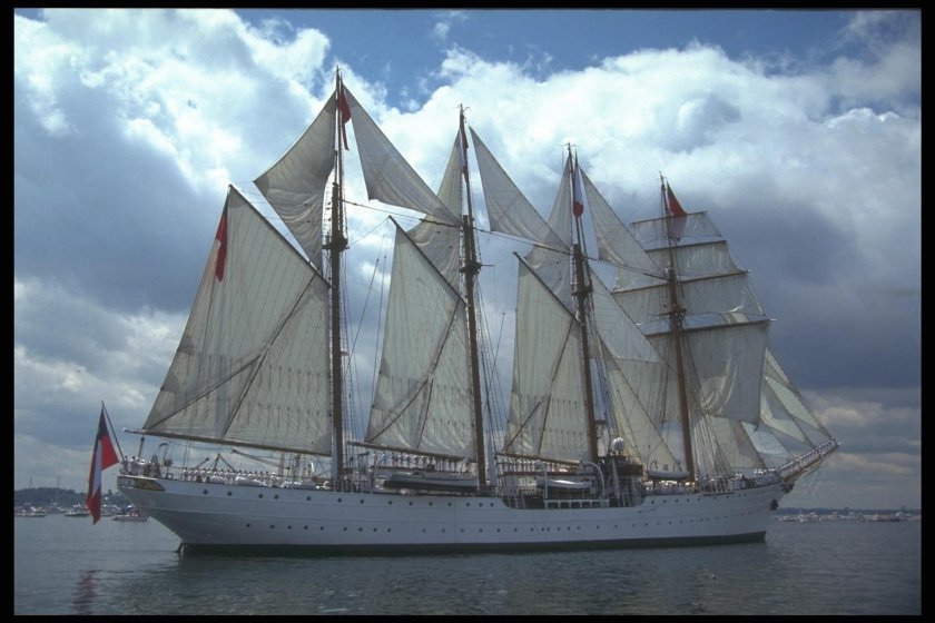 Баркентина juan sebastian elcano