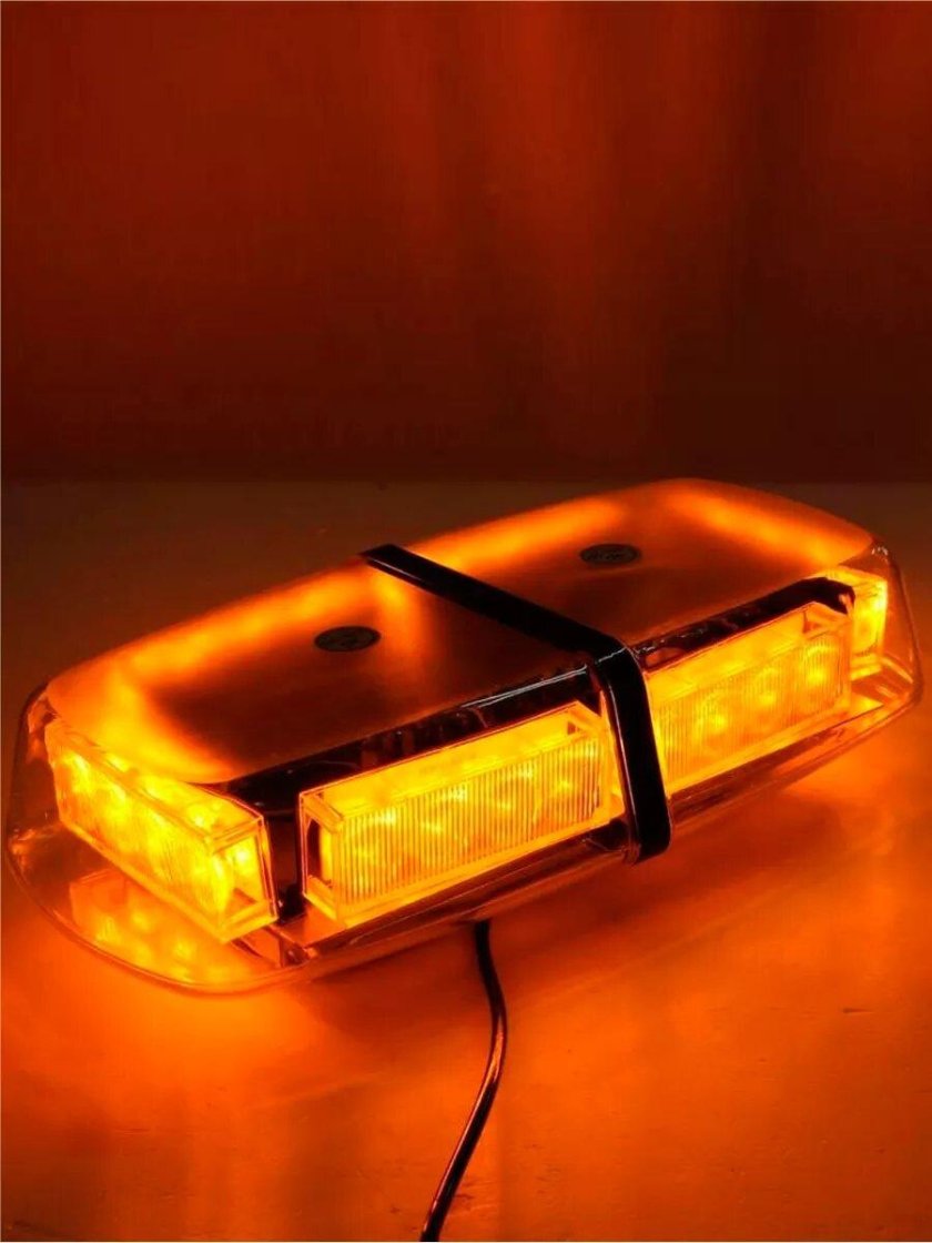 Мигающий светильник на светодиодах