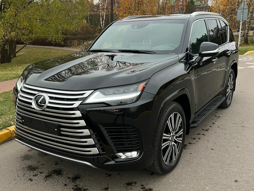 Lexus LX 500