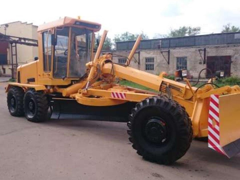 Автогрейдер ДЗ-122б-7