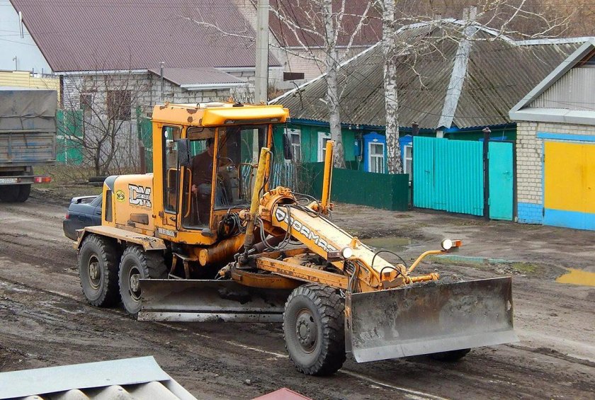 Грейдер Дормаш ДЗ 122