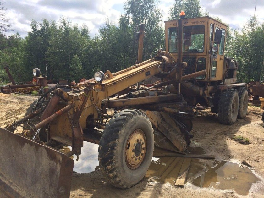 Автогрейдер ДЗ-122 А-1