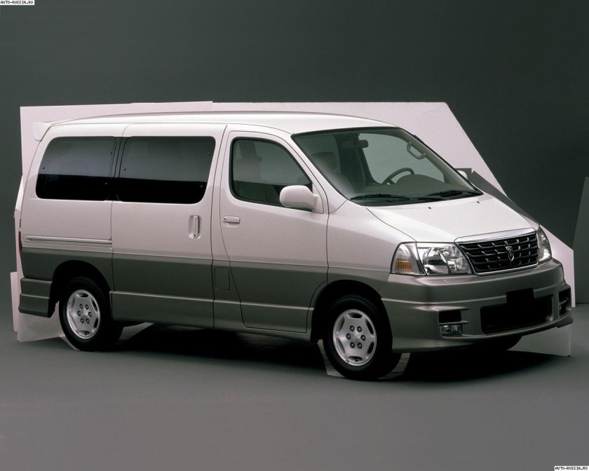 Toyota Granvia 2000