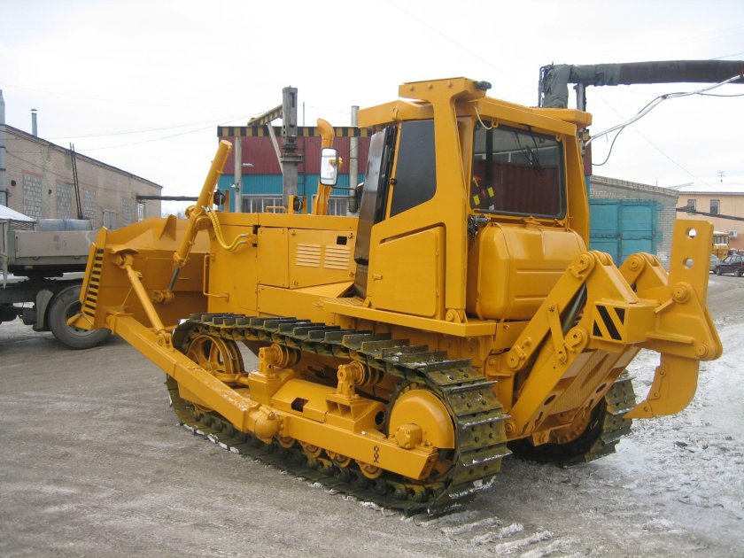 Трактор б10м.0111-Ен