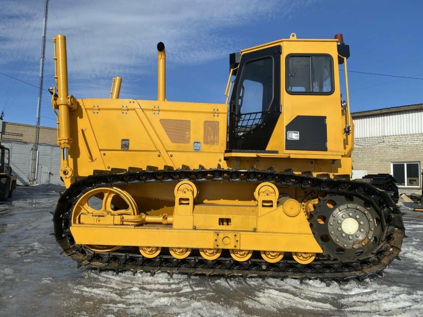 Трактор тг-170.01-1в