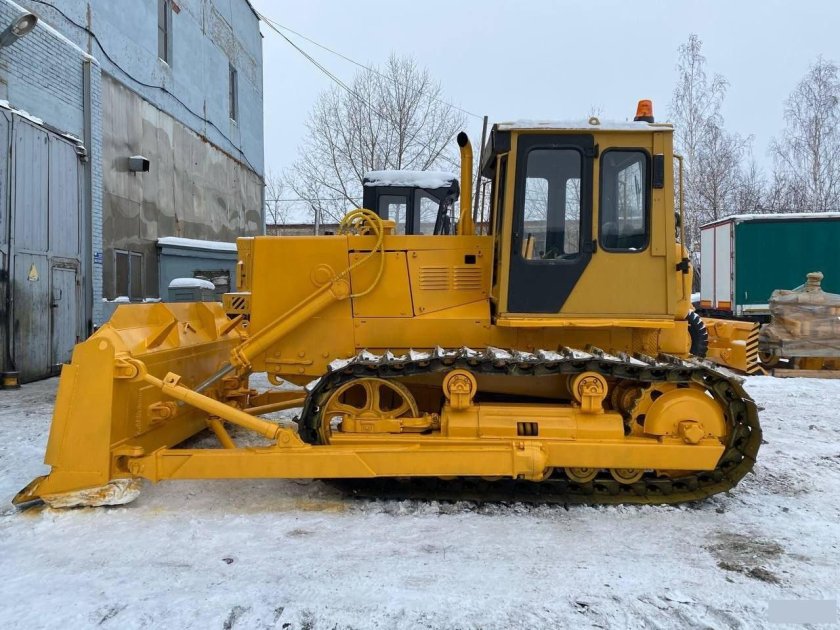ЧТЗ 170 бульдозер