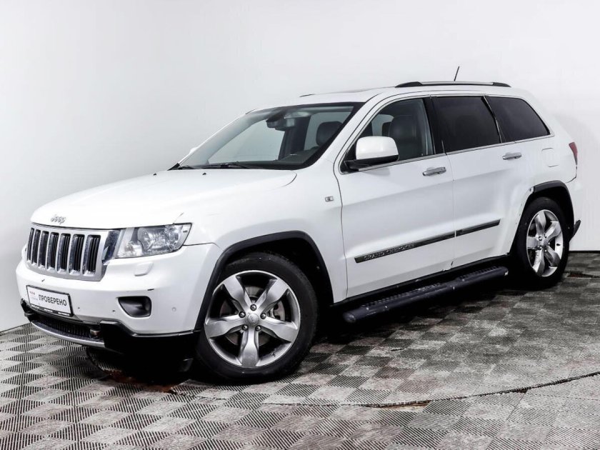 Jeep Grand Cherokee 2012 белый