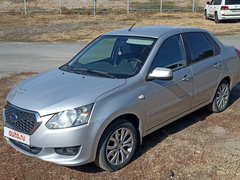 Датсун он до серебристый