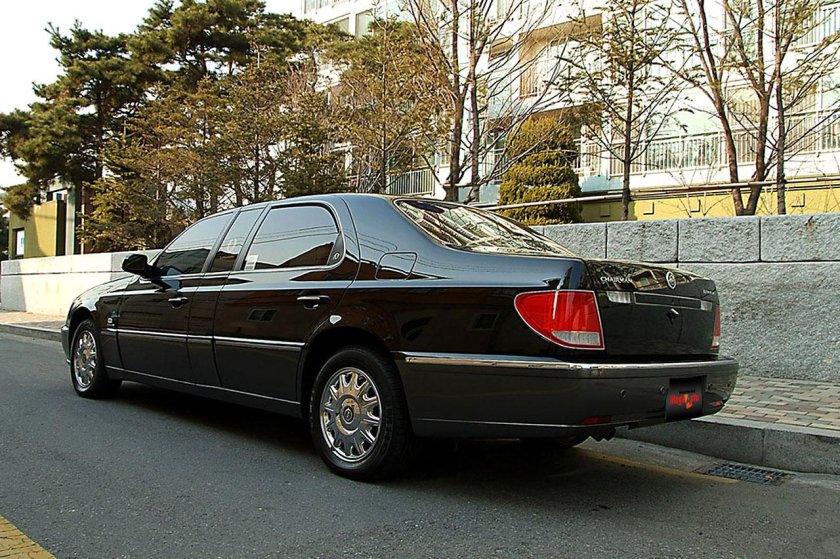 SSANGYONG Chairman Limousine