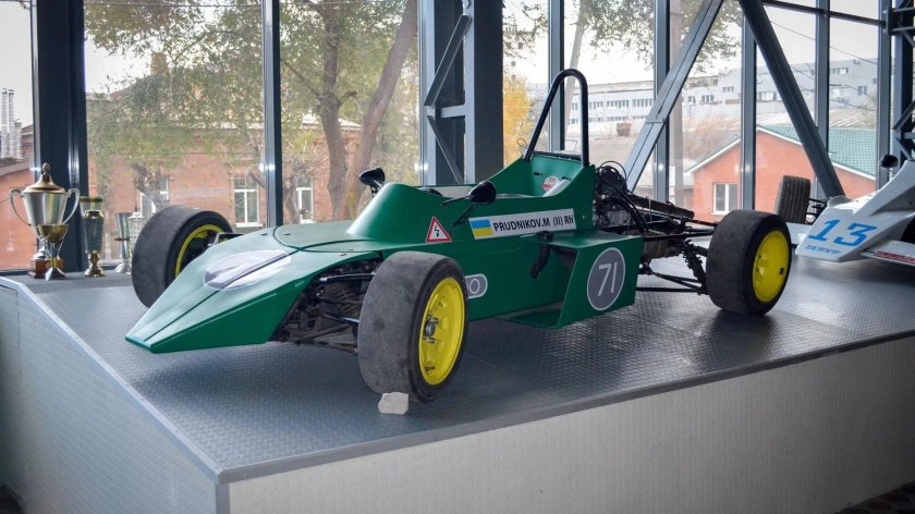 Эстония 19 формула