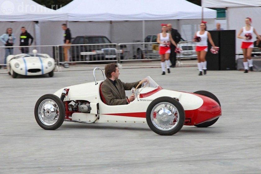 Гоночный автомобиль Эстония