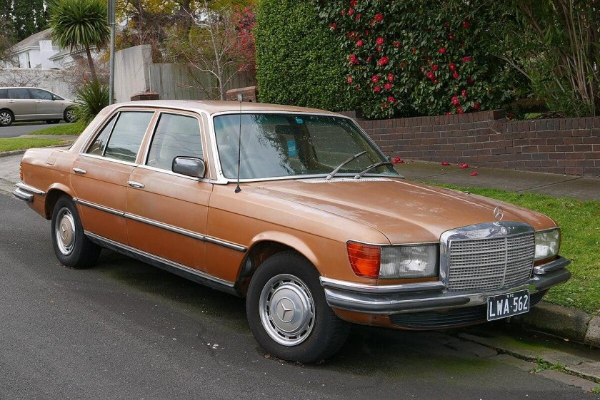Mercedes-Benz w116