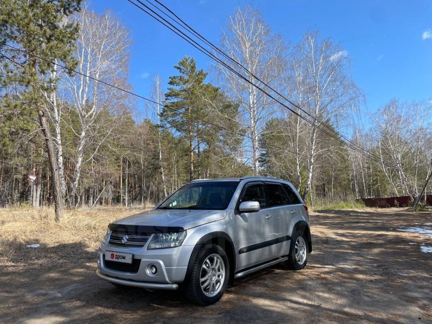 Паджеро 4 в лесу