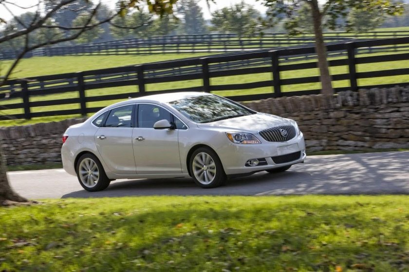 Бьюик Верано 2012