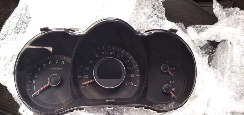 Панель приборов Киа Рио 4 супервижн