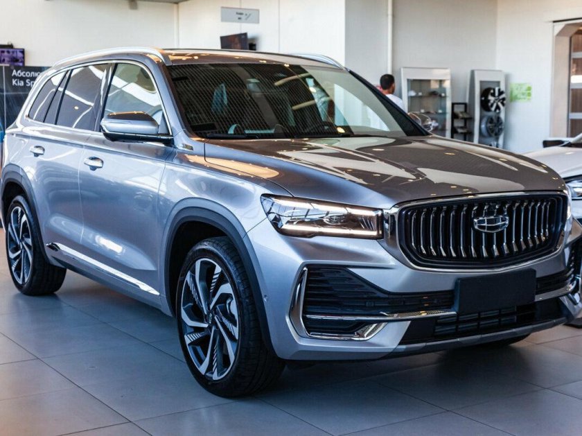 Geely Atlas 2024 черный