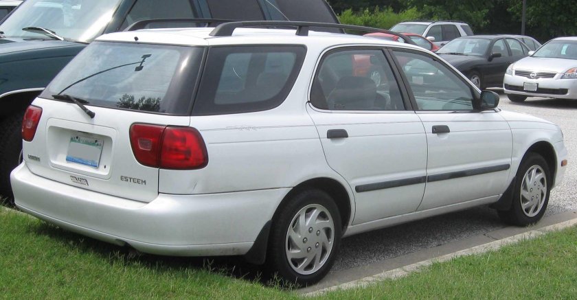 Suzuki esteem 1998