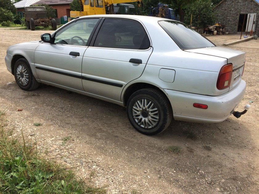 Suzuki esteem 1995 2004