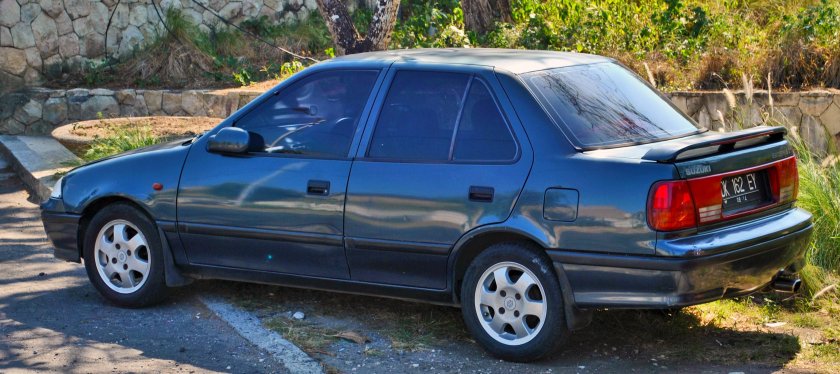 Nissan sunny n14