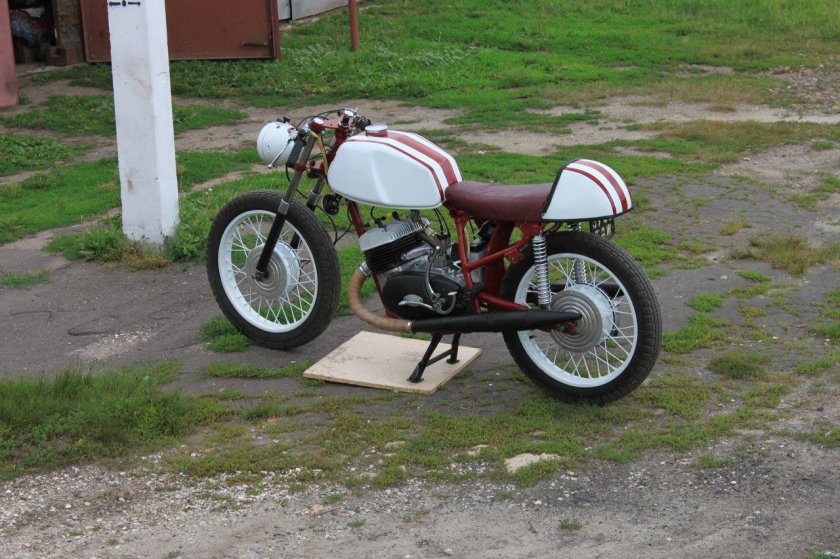 ИЖ Планета 5 кафе рейсер