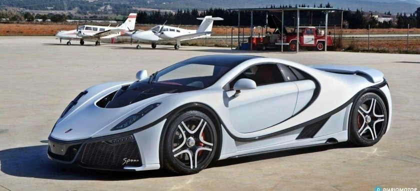 Суперкар GTA Spano авария