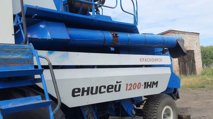 Комбайн Енисей 950