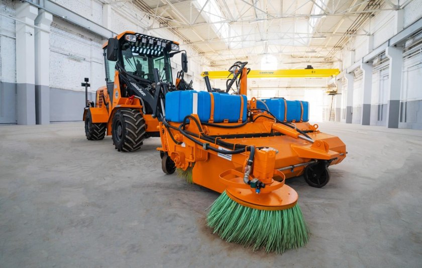 Машина для уборки улиц