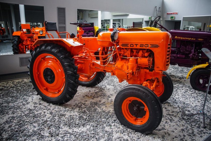 Трактор ХТЗ 7 ДТ 14 ДТ 20