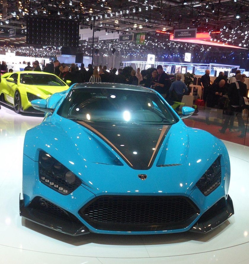Автомобиль Zenvo